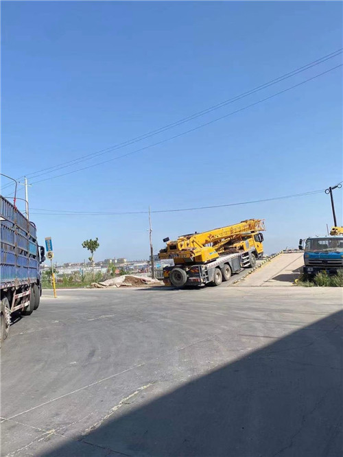 封开县25吨吊车的租赁价格大概是多少？